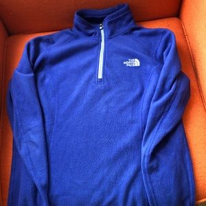 Lightweight Northface fleece